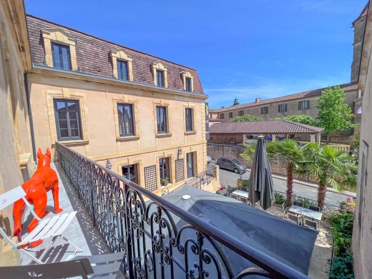 Le B Bed and Breakfast Belvès Eksteriør billede