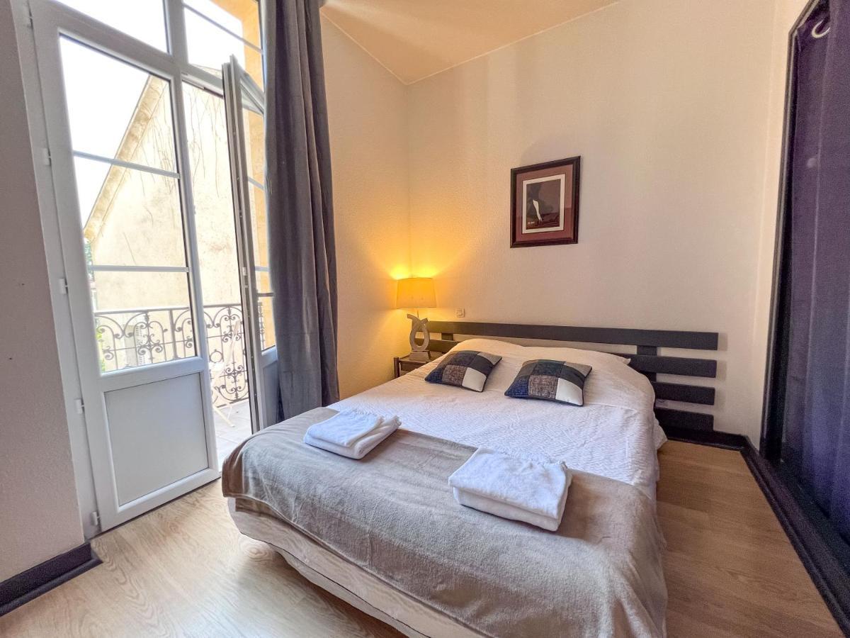 Le B Bed and Breakfast Belvès Eksteriør billede